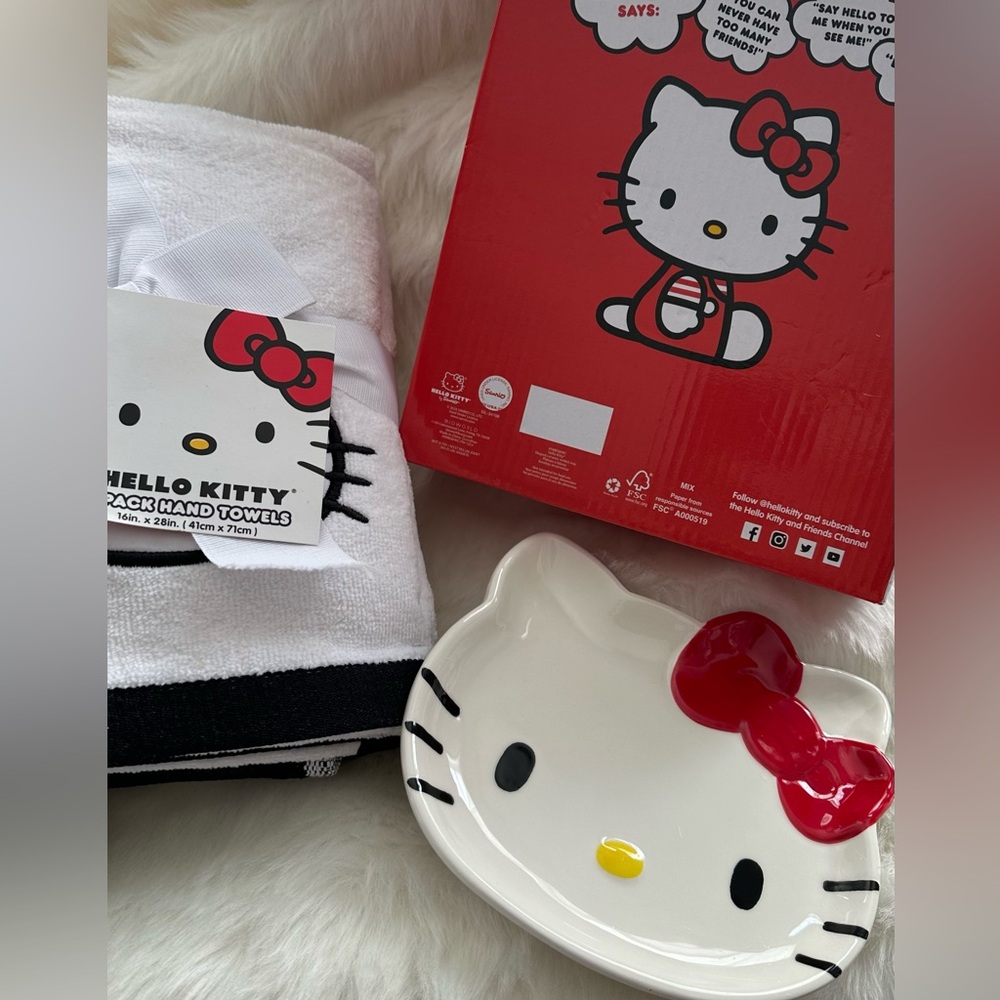 Hello Kitty 2Towels & Ceramic Tray